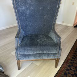King Velvet Blue Chair