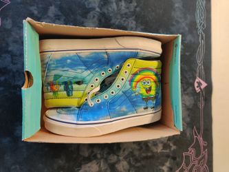 New Limited edition SpongeBob Shoes 9.5 and 7 Zapatos