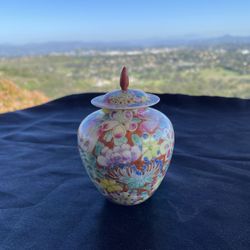 Chinese Ginger Jar With Lid