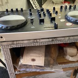 Pioneer DDJ Ergo V Midi Dj Controller