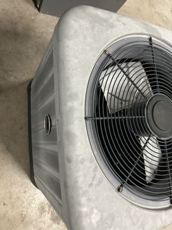 Rheem 2.5-ton Condenser Refrigerant 410