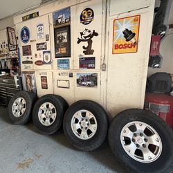 Toyota Tacoma Wheels