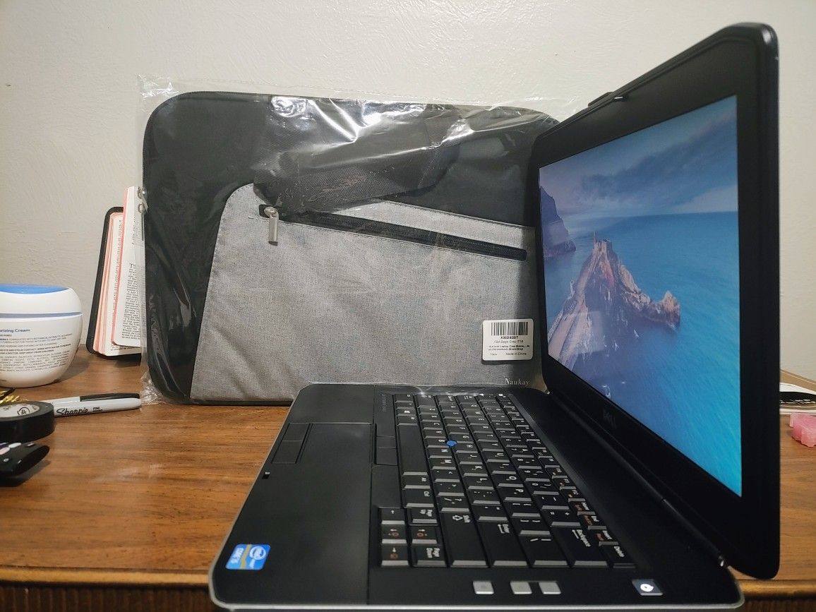 MUST GO SELLING CHEAP DELL LAPTOP