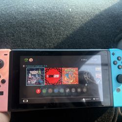 Nintendo Switch 