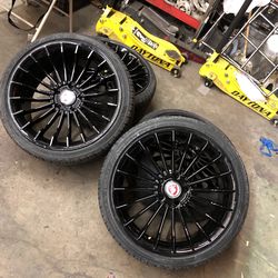 Bmw 3 Series / 5 Series 19 Inch Wheels And Tires
