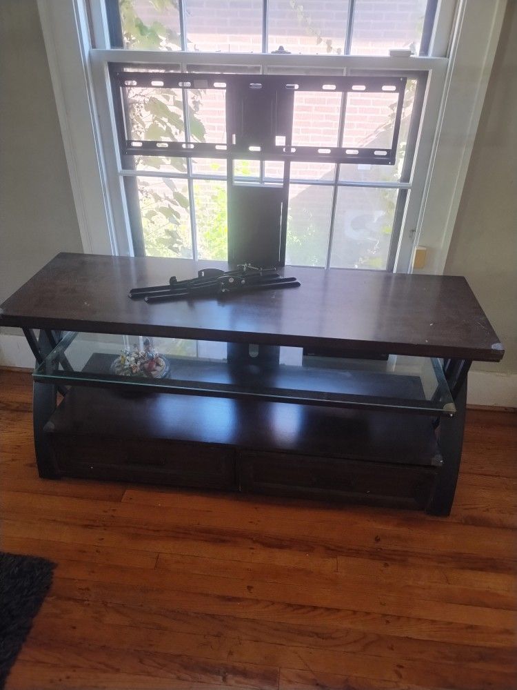TV Stand And Shelf 