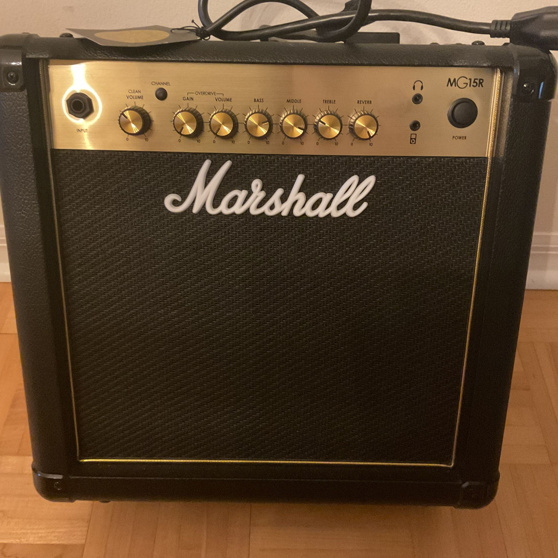 Marshall MG15GR 1 x 8-inch 15-watt Combo Amp with Reverb .Senior Owned.. New/ Excellent Condition