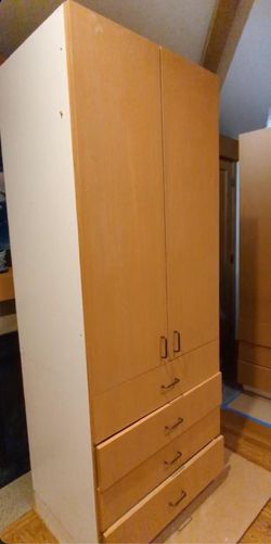 Cabinets (free, good quality)