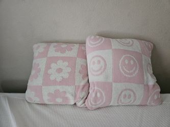 Decorative Pillows