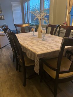 Wood Thomasville Table