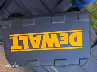 Builders Level  Dewalt