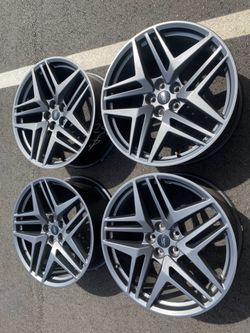 2026 Ford Explorer 21” ST factory rims ~ Gun Metal in New Takeoff condition