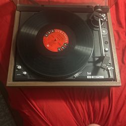 Dual 621 Automatic Drive Record Player