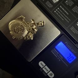 10k Moneybag Pendant 
