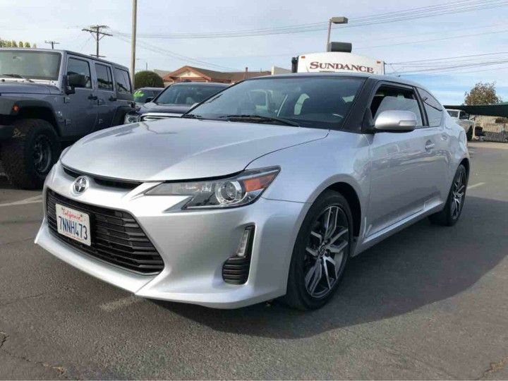 2014 Scion TC 4-Cyl 2.5 L COUPE