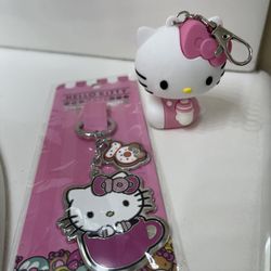 Hello Kitty Keychain set new