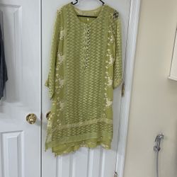 M Size Shirt And Slip Organza 