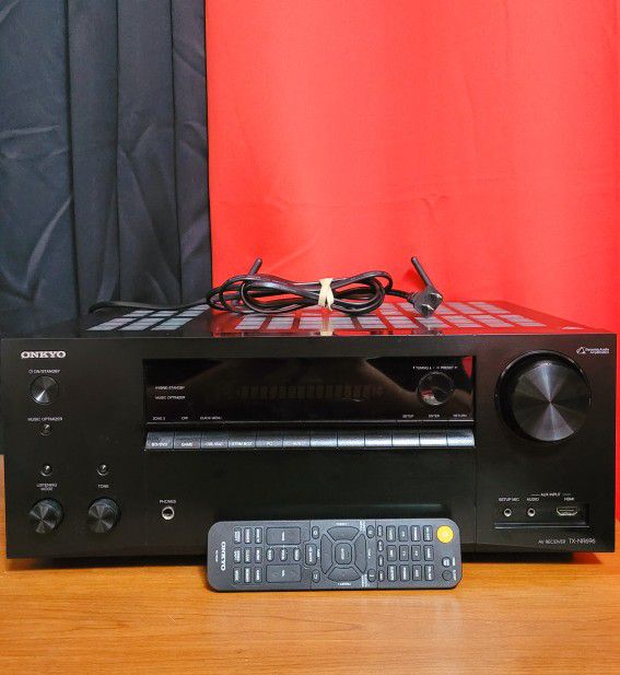 Onkyo 7.2-Ch Dolby Atmos 4K HDR A/V Home Theater Receiver
