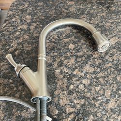 Sink faucet
