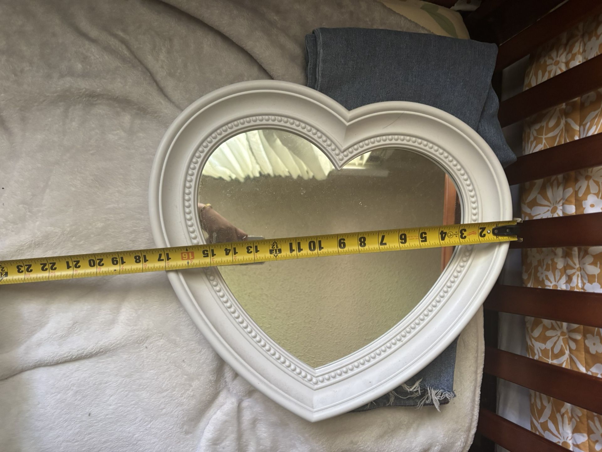 HEART MIRROR PICK UP
