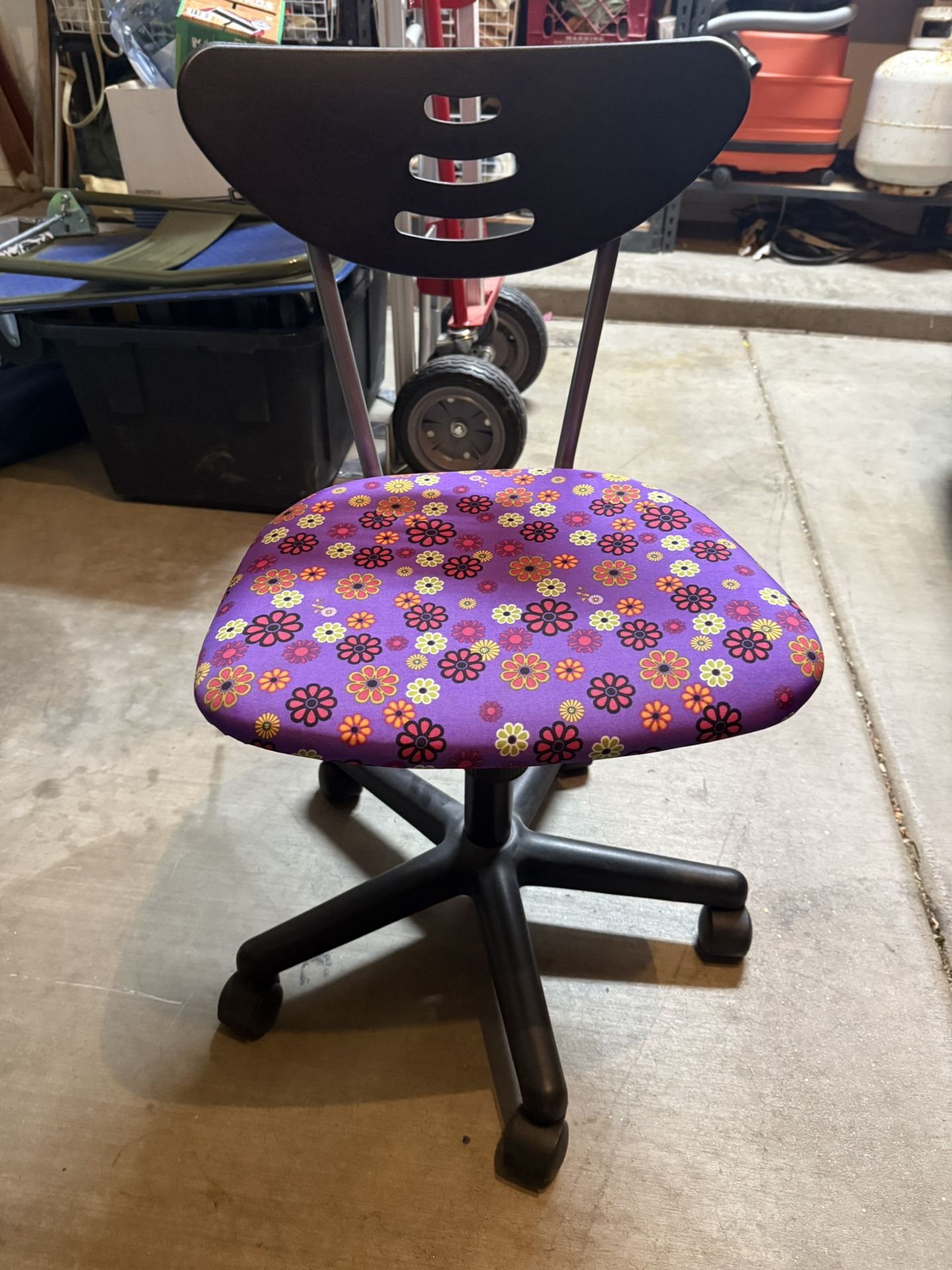 Student Desk Chair - Swivel, Wheels And Height Adjustable