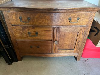 Antique dresser -3 drawers and a small cabinet