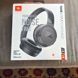 Brand New JBL Tune 670nc Noise Cancelling Headphones!