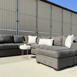 3 Piece Sectional Couch 