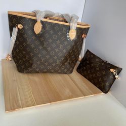 Women’s Purses For Sales Ask Me For Prices