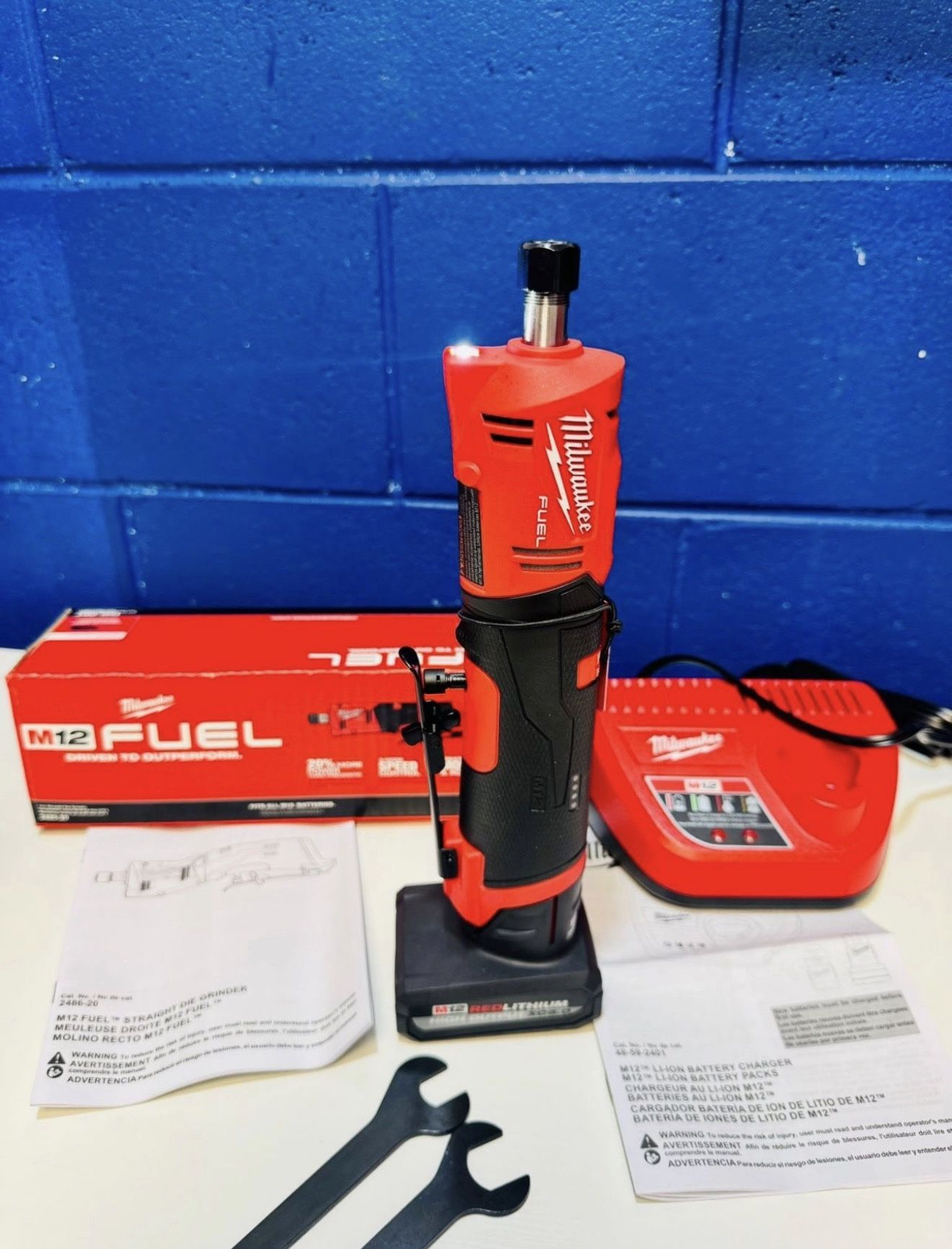 🔥 Milwaukee Fuel 1/4 Straight Die Grinder  + M12 5.0 H.O Battery + Charger