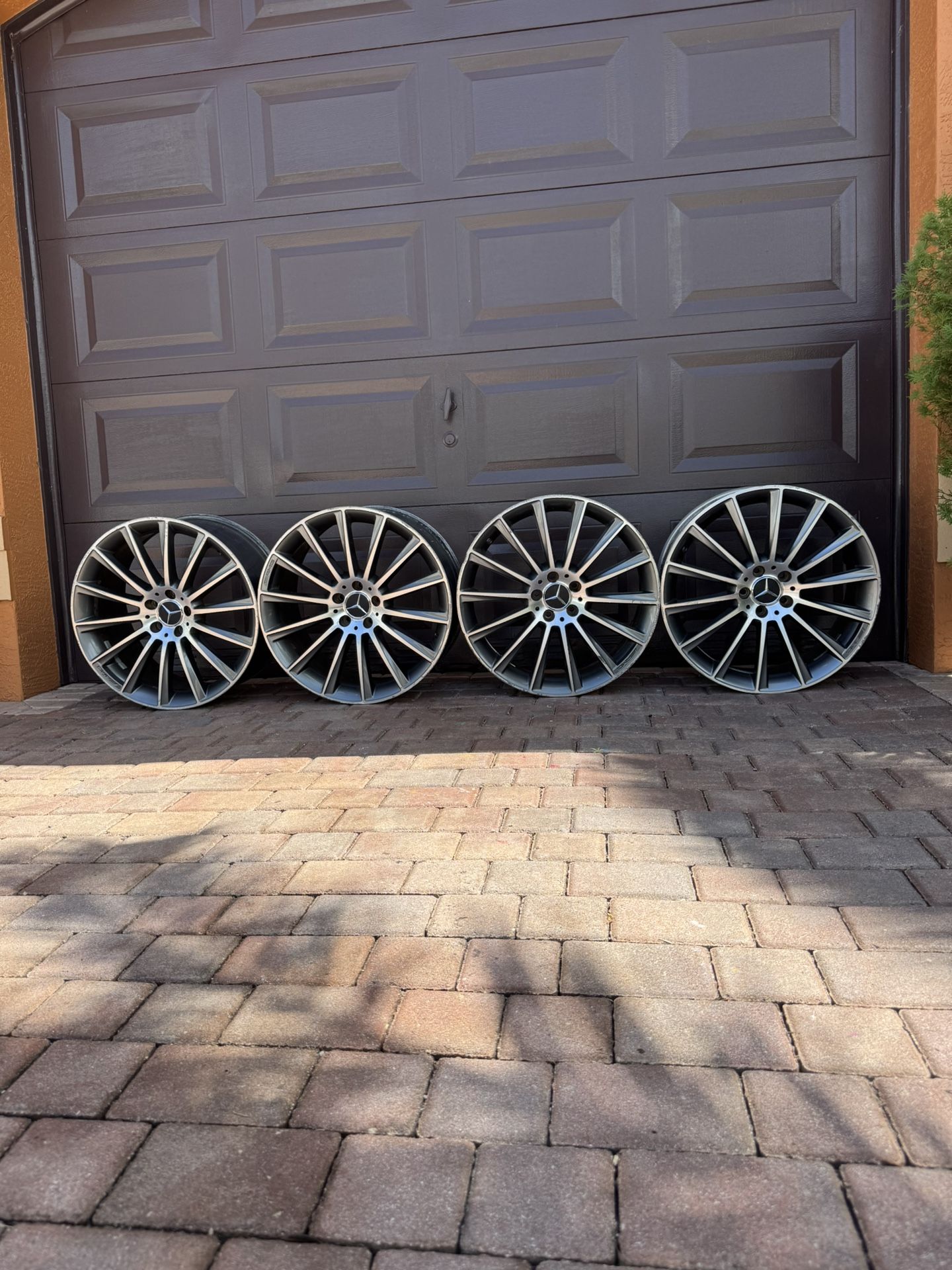 Mercedes Benz AMG 20inch Rims/wheels