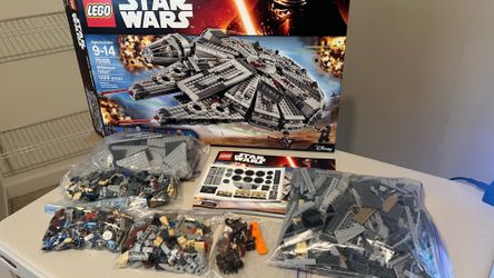 LEGO- 75105- MILLENIUM FALCON