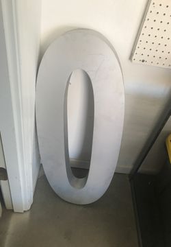 Metal letter O
