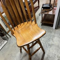 Oak Swivel  Stool 