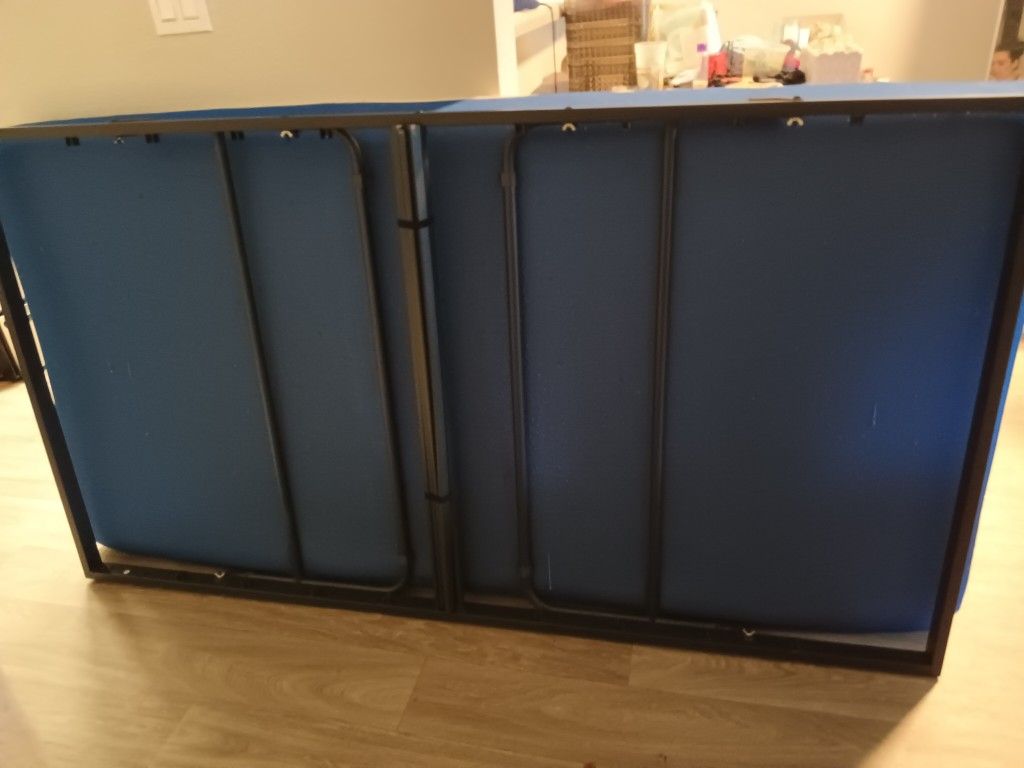 Twin Trundle Bed and Frame (Must Go ASAP)