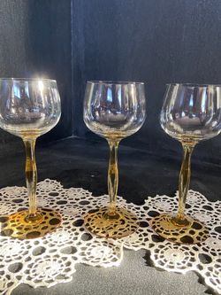 France Luminarc Wine Glasses