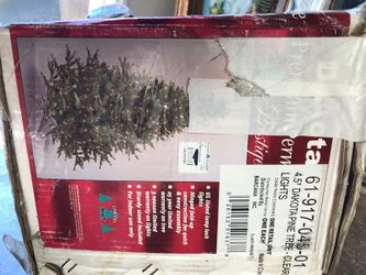 Xmas tree works great 30$ obo