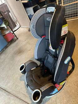 Graco Convertible Car Seat with Cup Holders