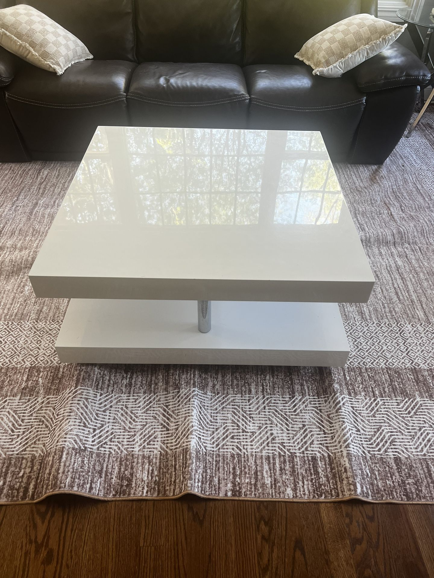 Modern Coffee Table 