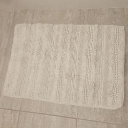 White Bath Mat