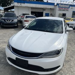2016 Chrysler 200
