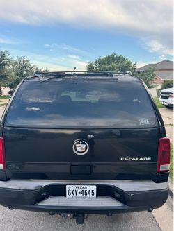 2004 Cadillac Escalade