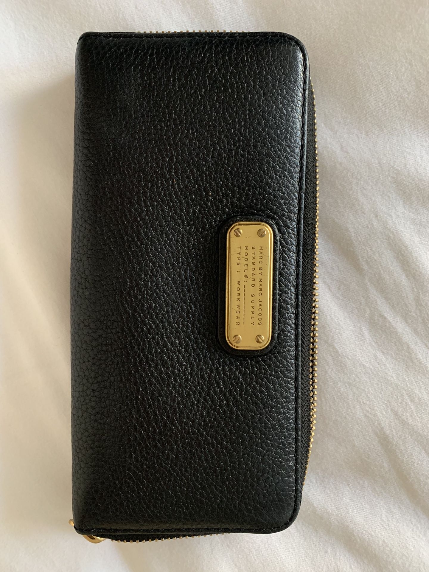 Marc Jacobs wallet!