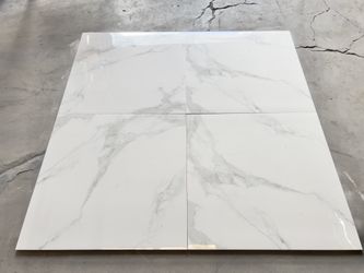 🇪🇸 Calacatta porcelain Tile 32x32 