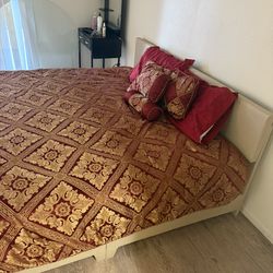 king size bed