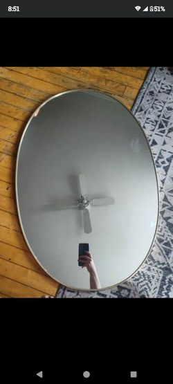 OVAL WALL MIRROR
