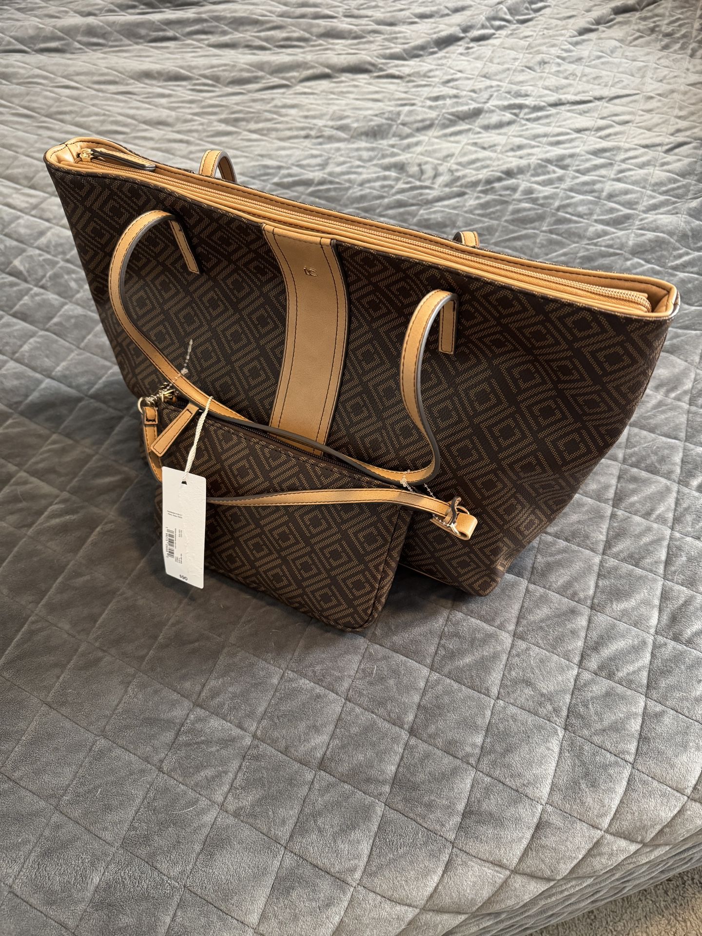 Liz Claiborne Lisa Tote Bag (NEW)