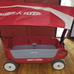 Radio Flyer Wagon With Matching Canopy 