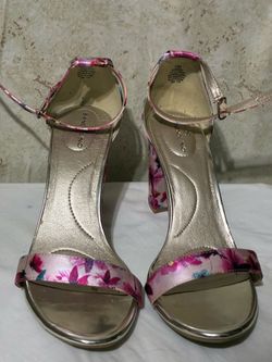 Bandolino heel