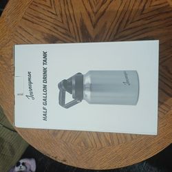 Halloween gallon drink tank